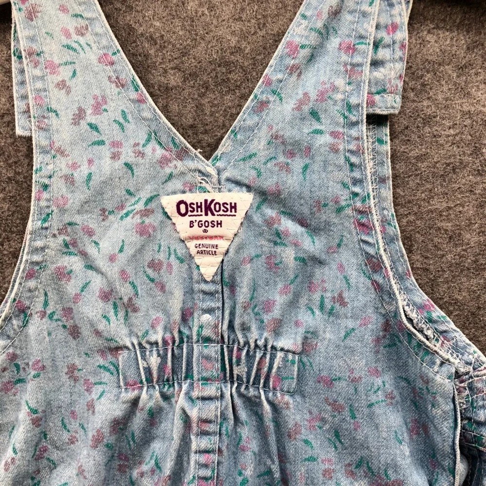 Vintage 80s 90s OshKosh B'Gosh Purple Tag Floral Denim Shortalls Overalls 3T